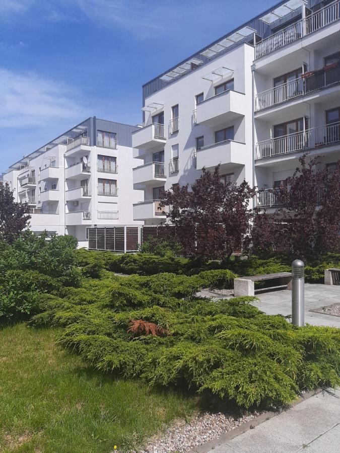 White Apart Platan Apartment Swinoujscie Exterior photo